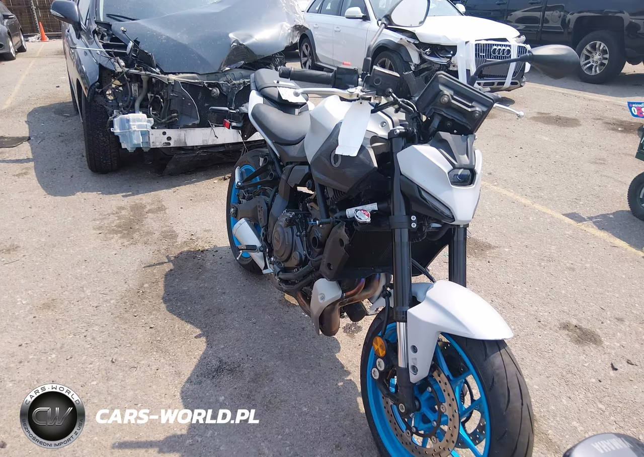 2026 Yamaha Mtn690