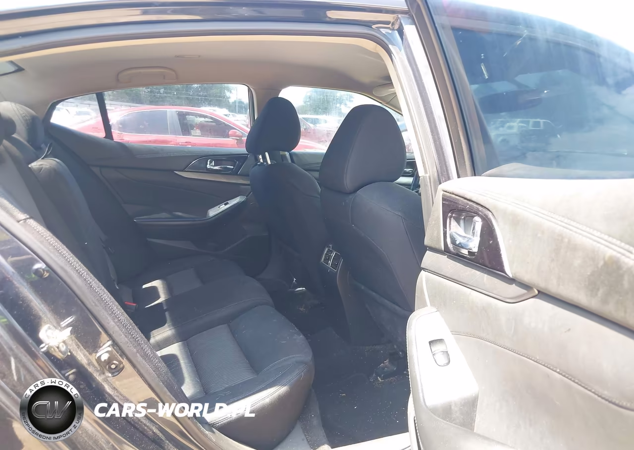 2017 Nissan Maxima 3.5 S VIN:1N4AA6APXHC387625 - 8