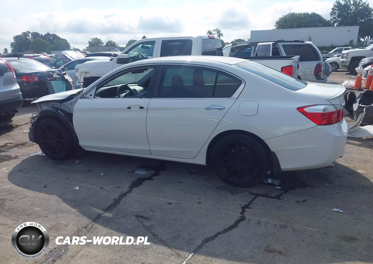 2013 Honda Accord Sport VIN:1HGCR2F59DA045098 - 15