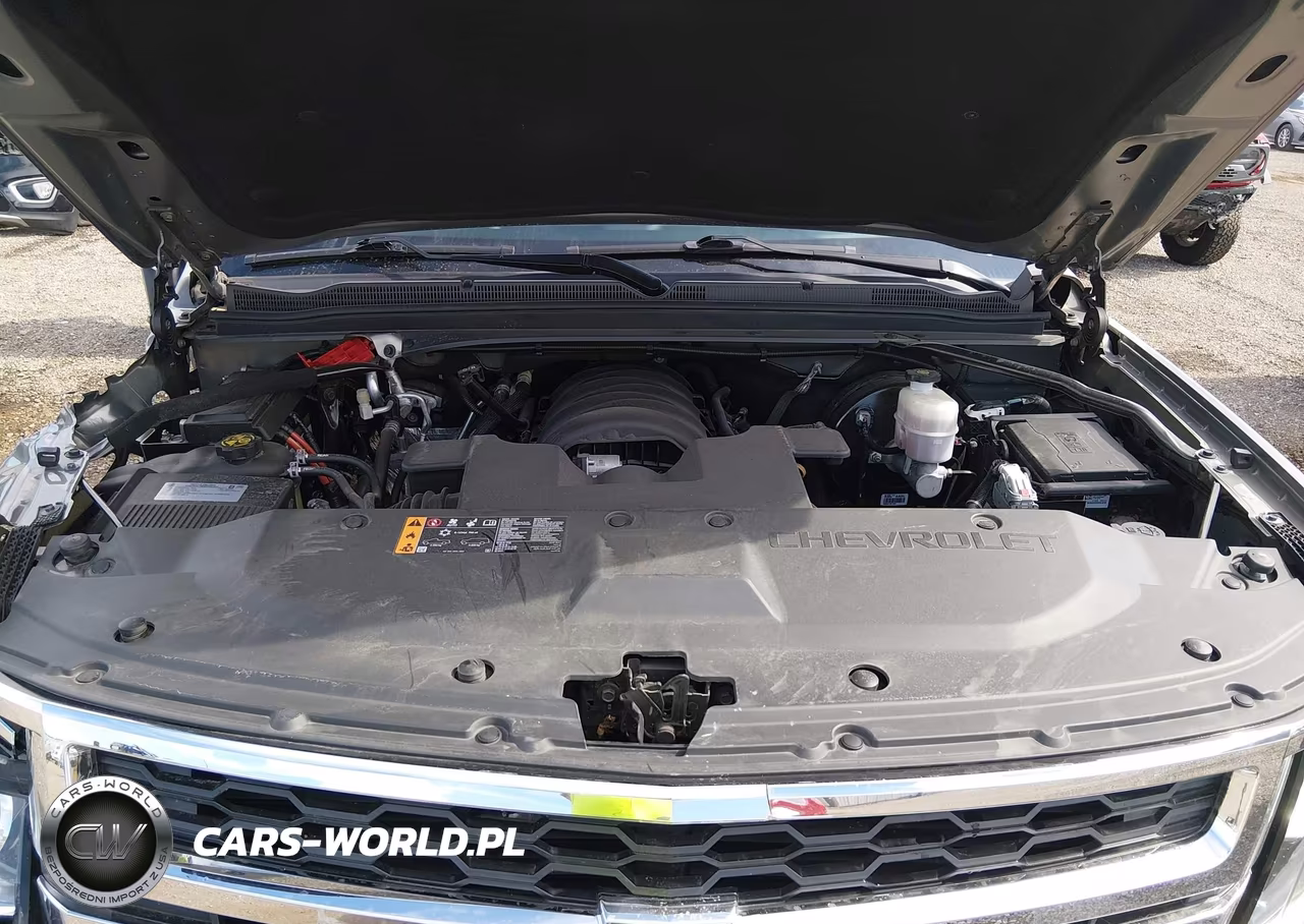 2018 Chevrolet Tahoe Lt VIN:1GNSCBKC1JR385706 - 10