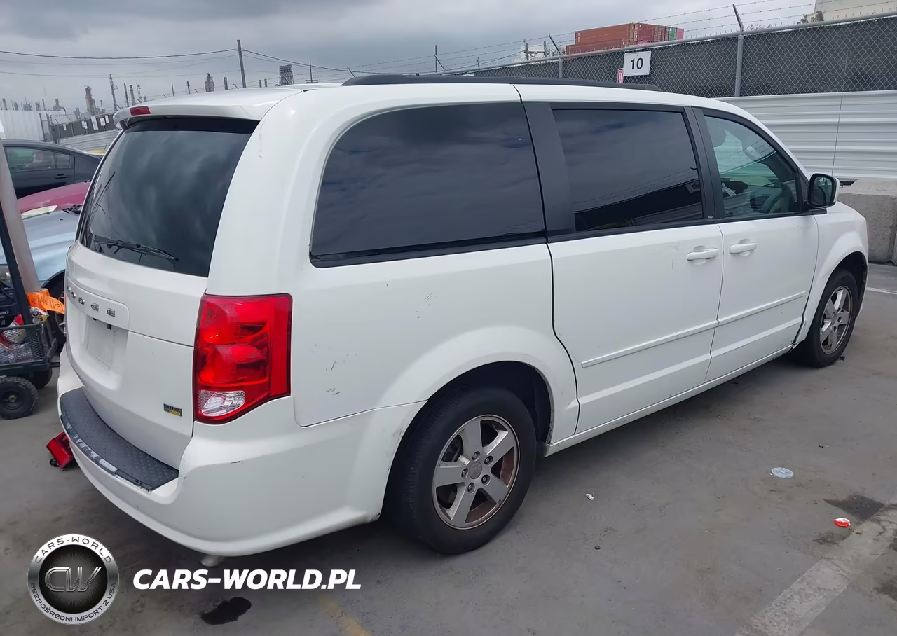 2012 Dodge Grand Caravan Sxt VIN:2C4RDGCG4CR379057 - 4