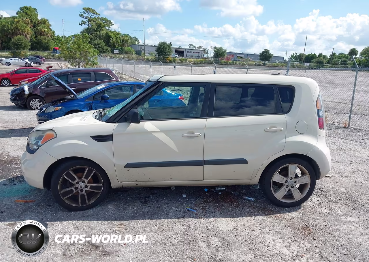 2011 Kia Soul ! VIN:KNDJT2A29B7346890 - 14