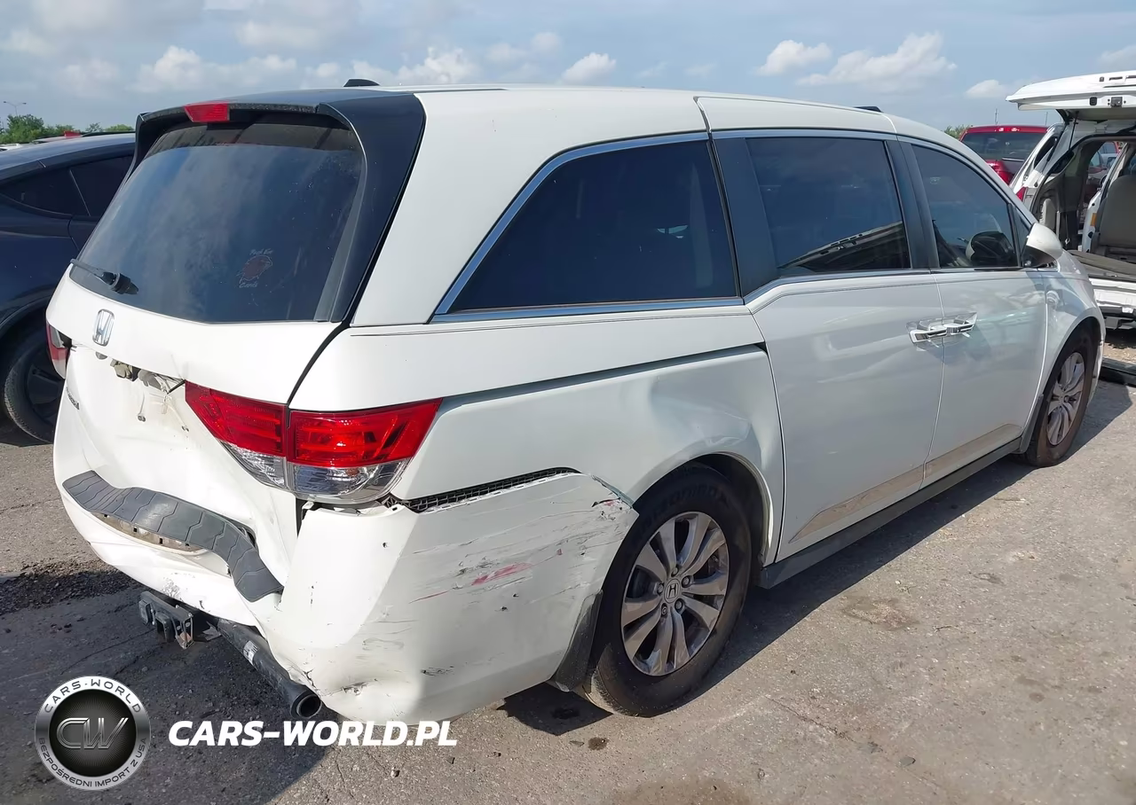 2015 Honda Odyssey Ex-L VIN:5FNRL5H6XFB110536 - 4