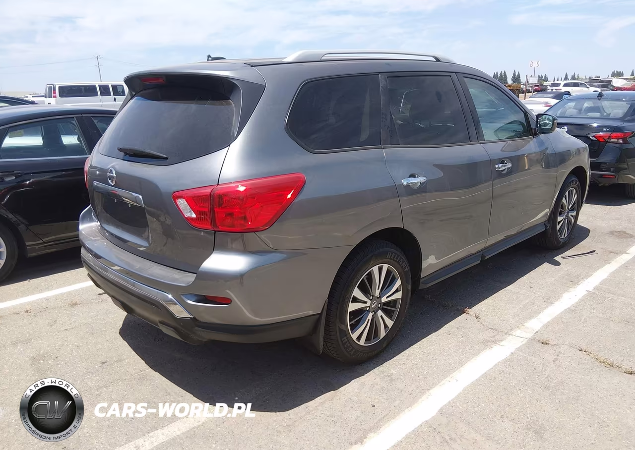 2018 Nissan Pathfinder S VIN:5N1DR2MN7JC610661 - 4