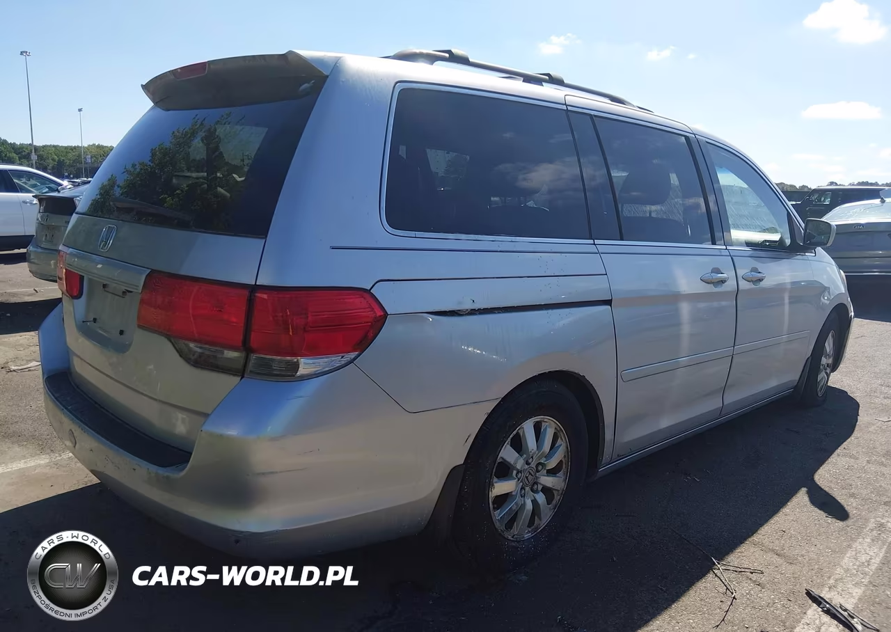 2010 Honda Odyssey Ex-L VIN:5FNRL3H61AB014940 - 4