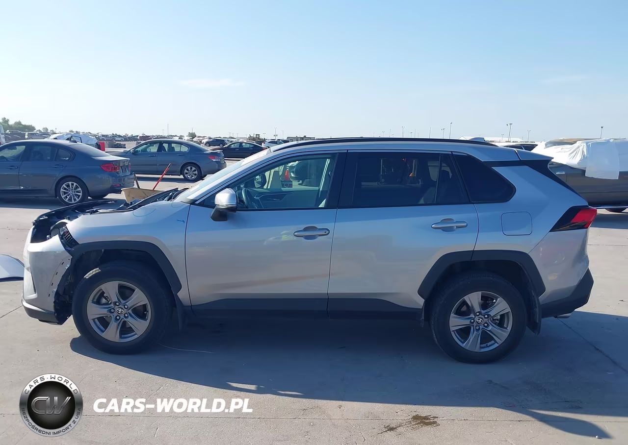 2024 Toyota Rav4 Xle VIN:2T3W1RFV9RW320358 - 15