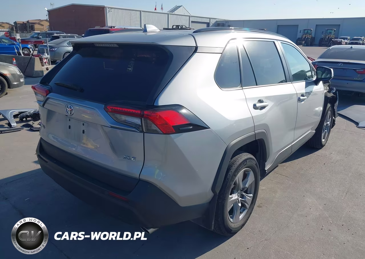 2024 Toyota Rav4 Xle VIN:2T3W1RFV9RW320358 - 4