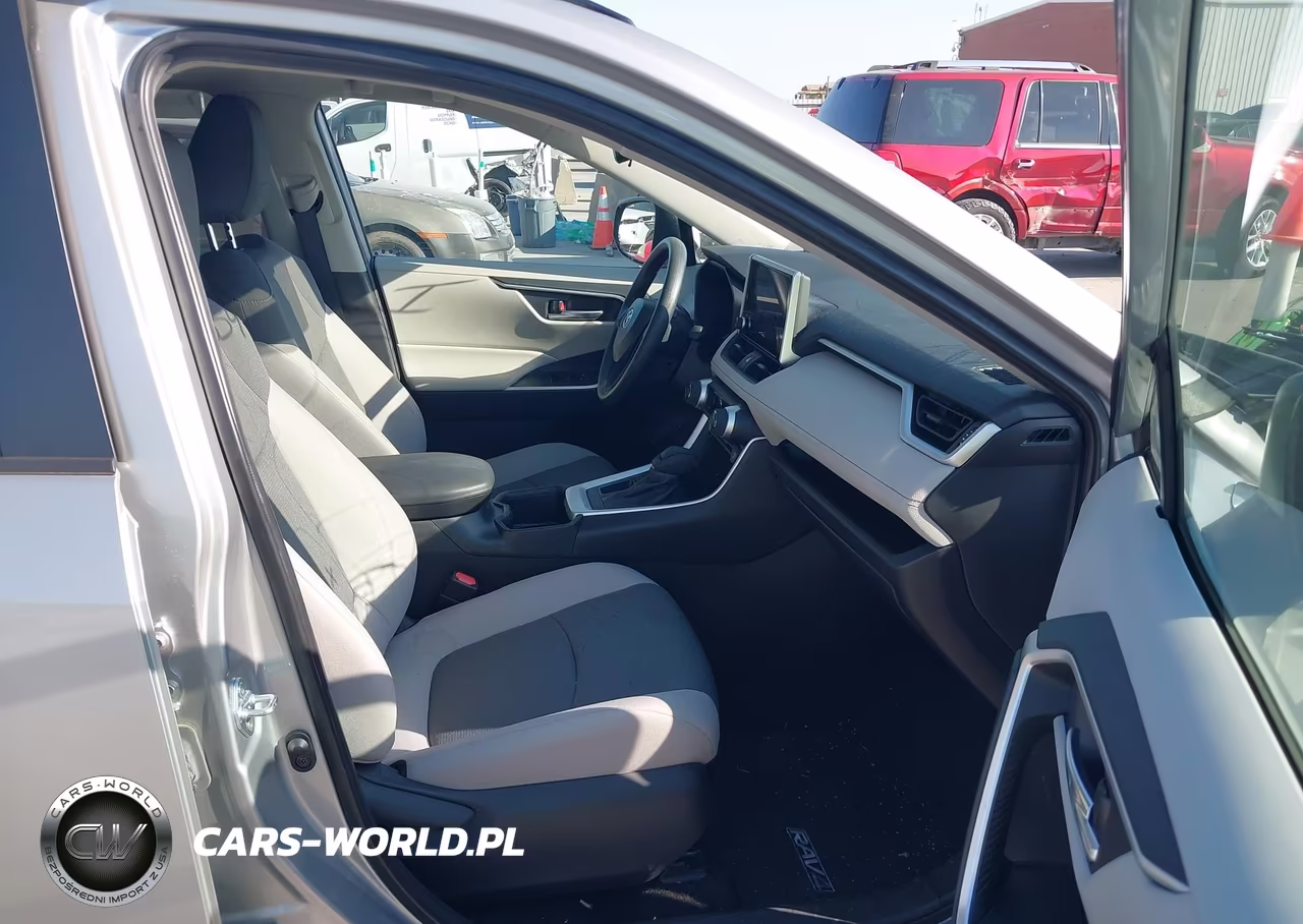 2024 Toyota Rav4 Xle VIN:2T3W1RFV9RW320358 - 5