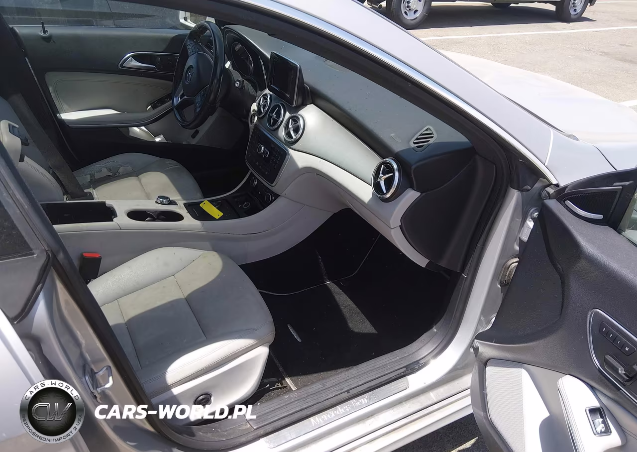 2014 Mercedes-Benz Cla 250 VIN:WDDSJ4EB3EN038443 - 5