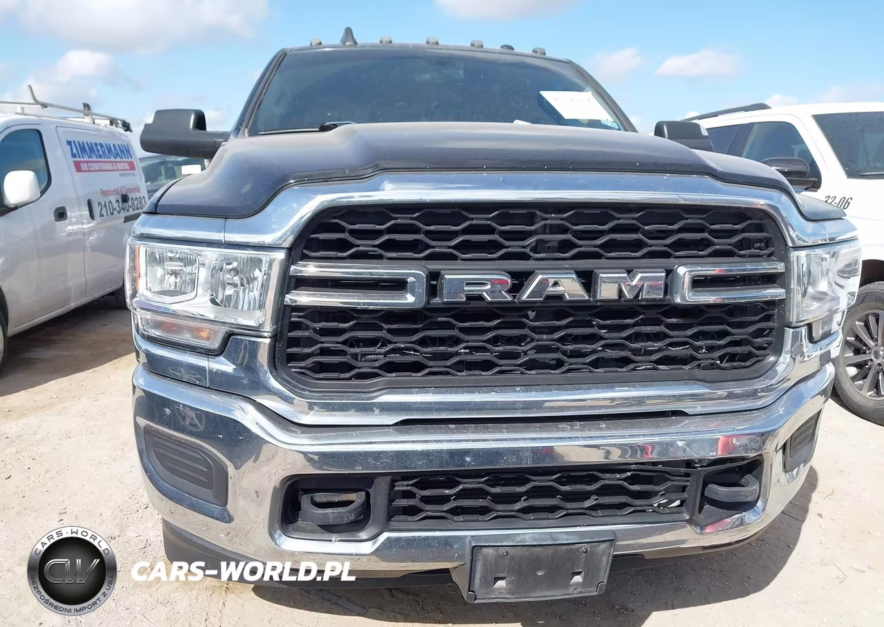 2019 Ram 3500 Tradesman VIN:3C63RRGL8KG594513 - 12