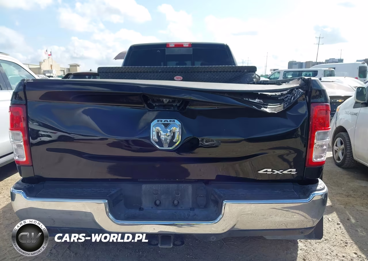 2019 Ram 3500 Tradesman VIN:3C63RRGL8KG594513 - 15