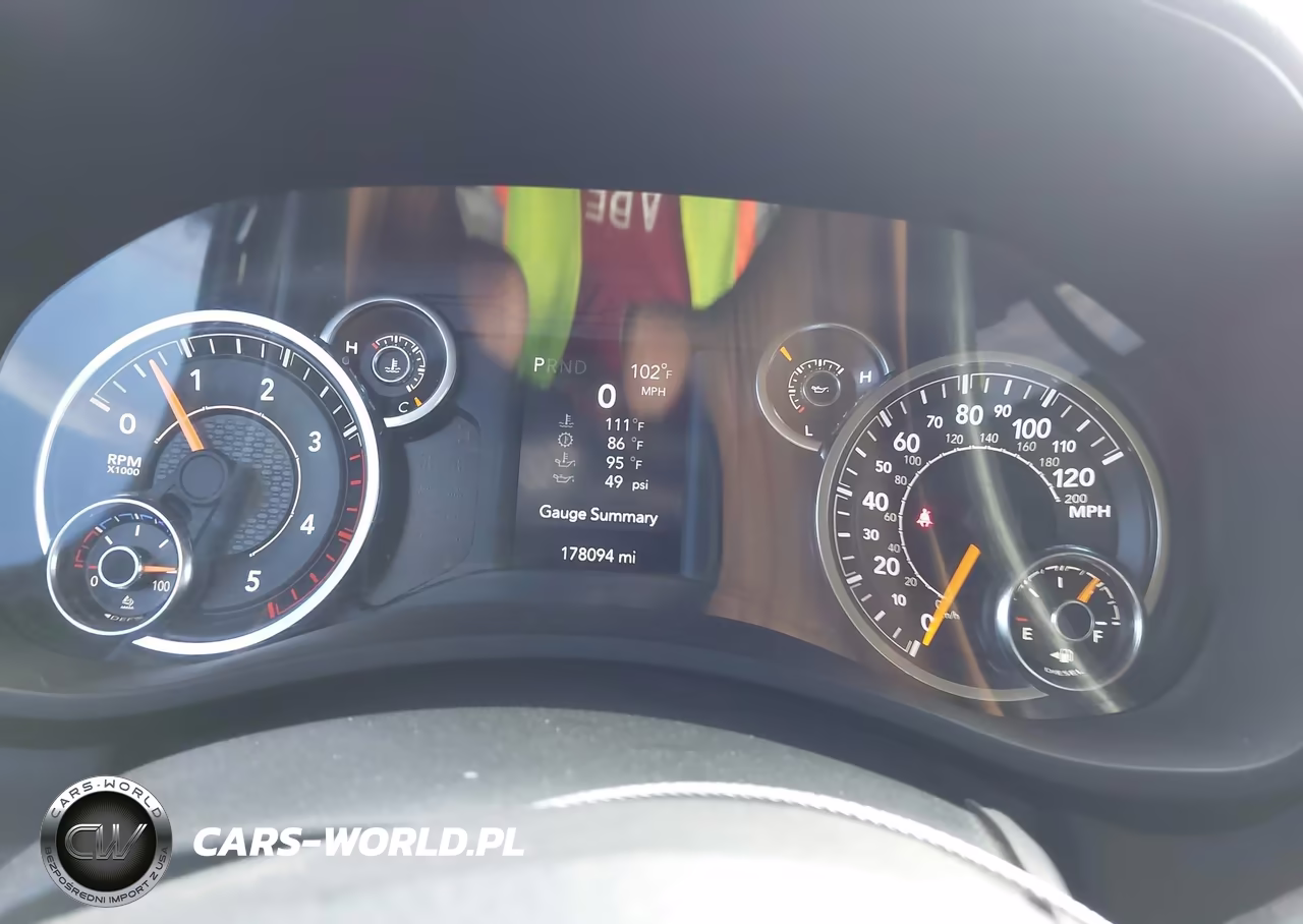 2019 Ram 3500 Tradesman VIN:3C63RRGL8KG594513 - 5