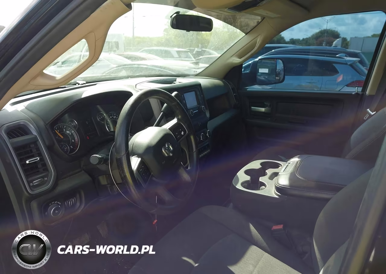 2019 Ram 3500 Tradesman VIN:3C63RRGL8KG594513 - 6