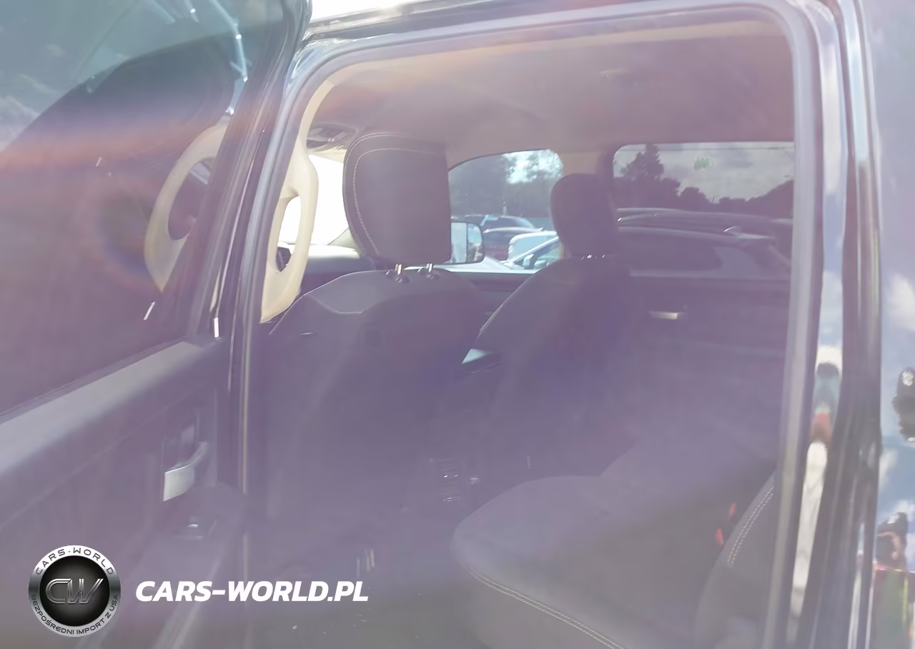 2019 Ram 3500 Tradesman VIN:3C63RRGL8KG594513 - 7
