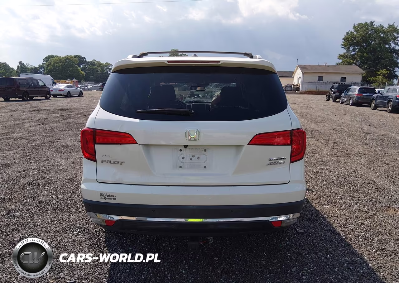 2016 Honda Pilot Touring VIN:5FNYF6H94GB078641 - 16