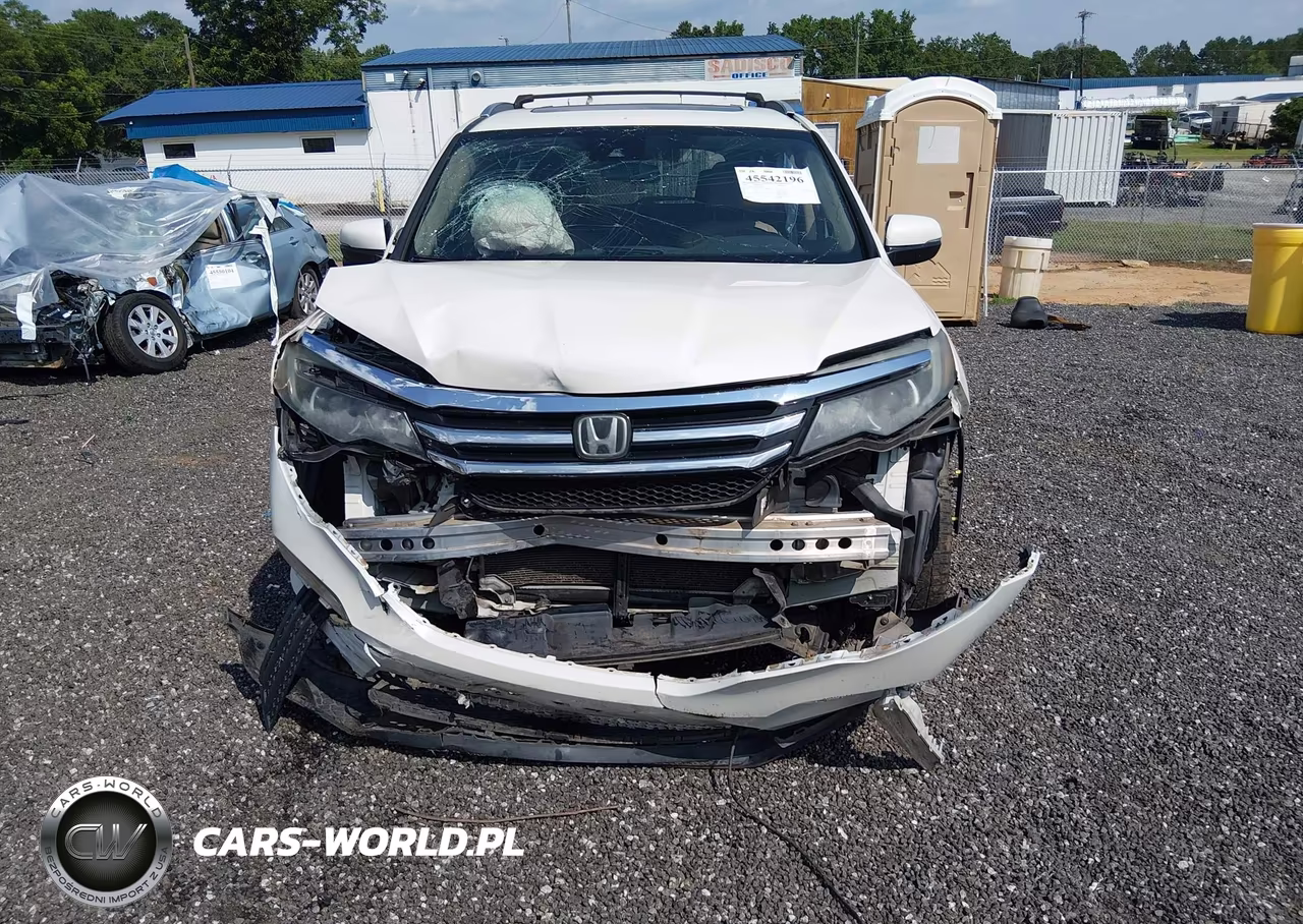 2016 Honda Pilot Touring VIN:5FNYF6H94GB078641 - 6