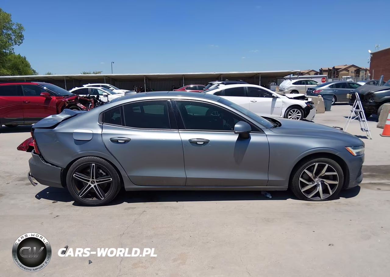 2020 Volvo S60 T6 Momentum VIN:7JRA22TK0LG063037 - 13