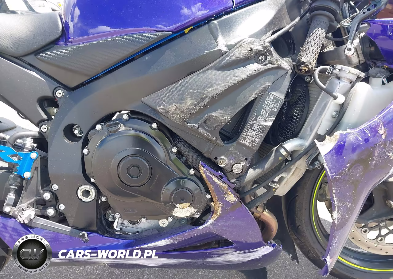 2015 Suzuki Gsx-R600 VIN:JS1GN7FA3F2101050 - 8