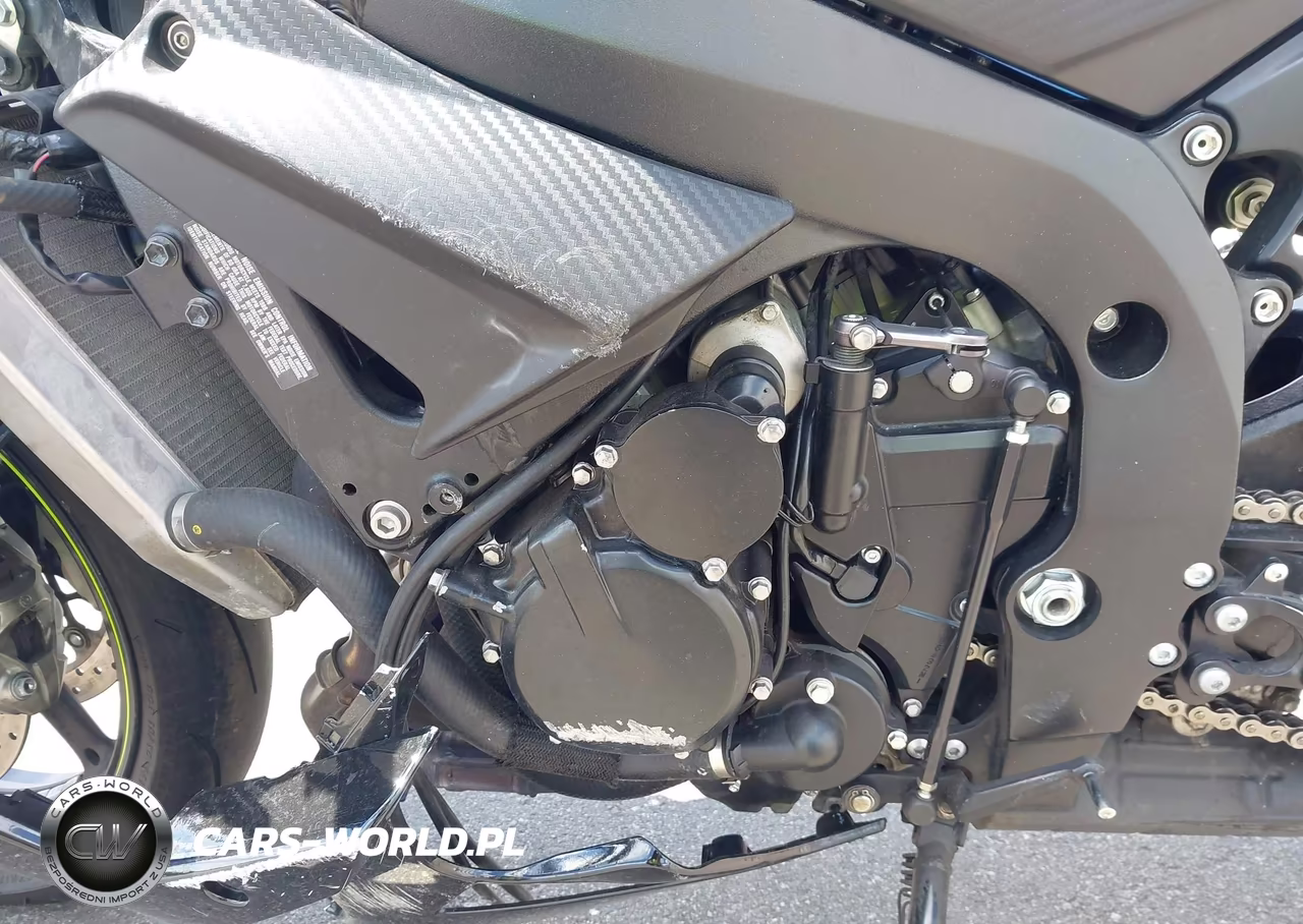 2015 Suzuki Gsx-R600 VIN:JS1GN7FA3F2101050 - 9