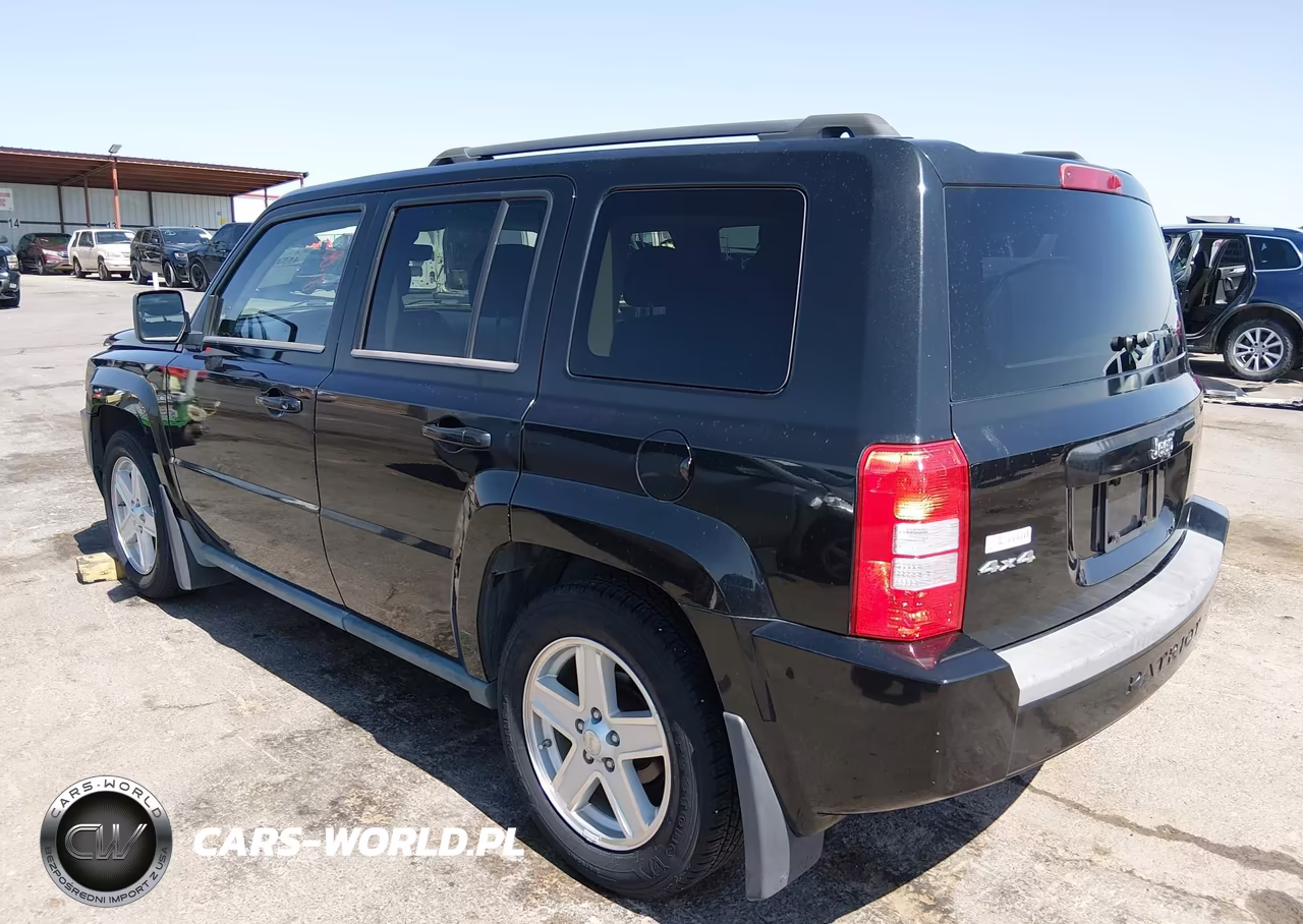 2010 Jeep Patriot Sport VIN:1J4NF2GB3AD594806 - 3