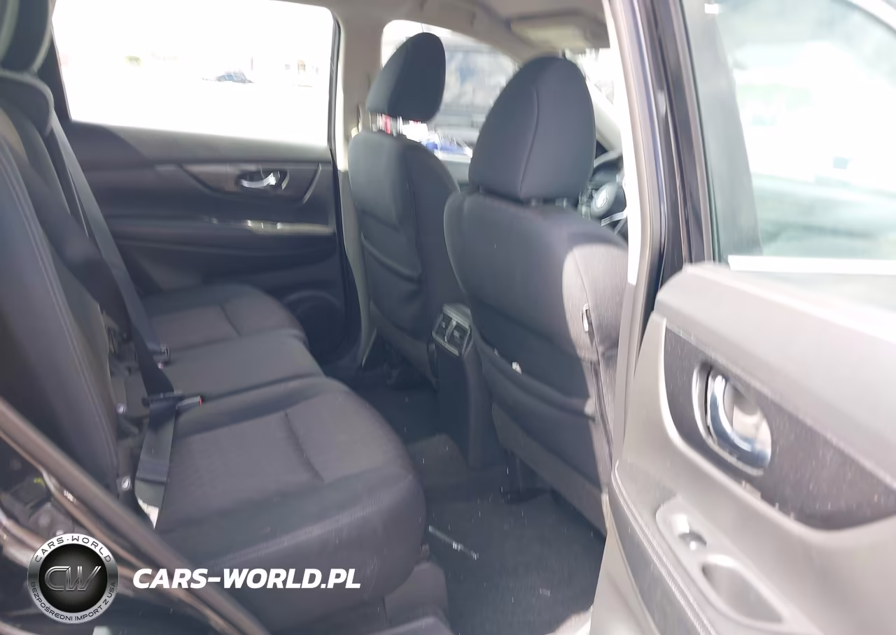 2017 Nissan Rogue S VIN:5N1AT2MTXHC860229 - 8