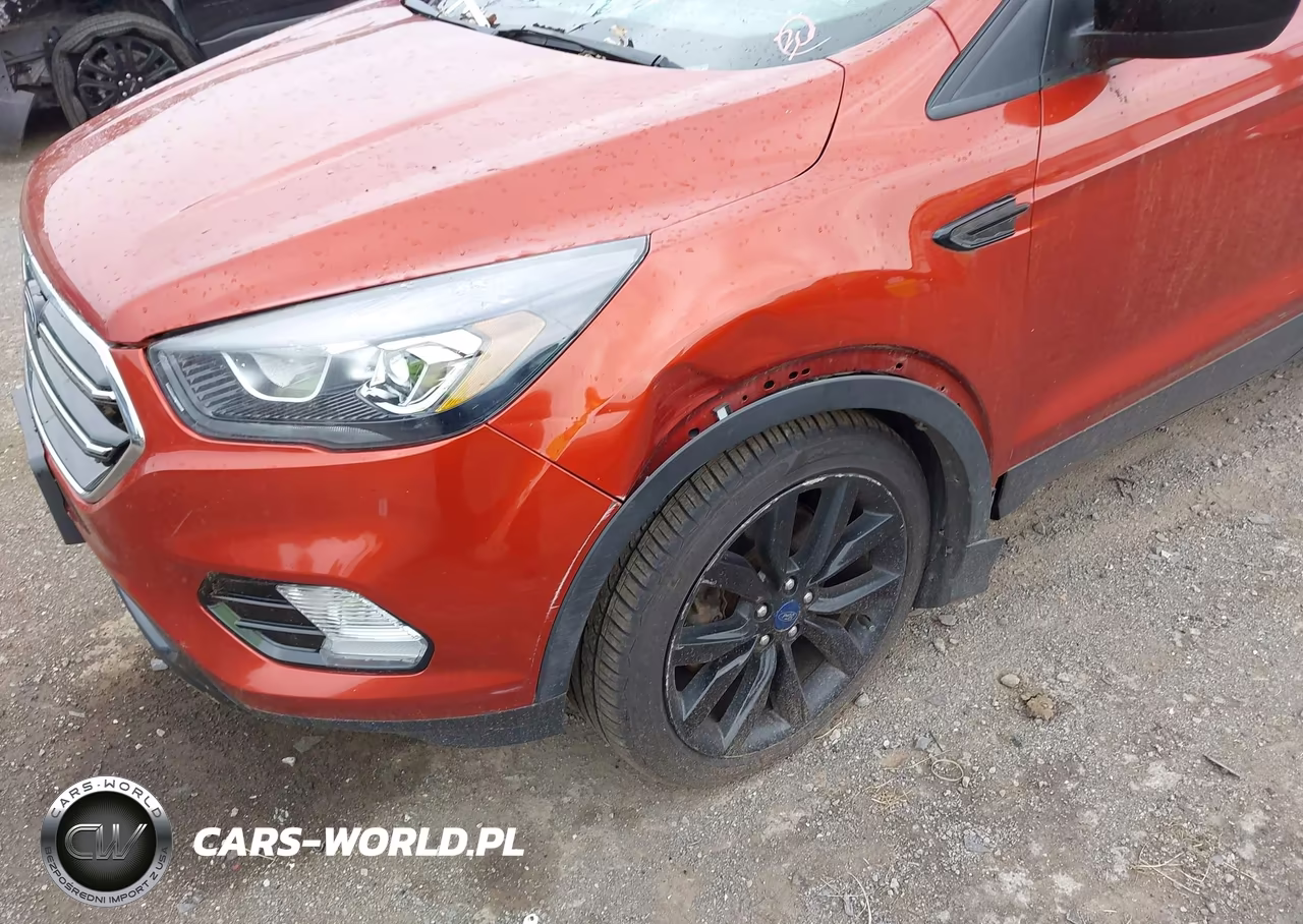 2019 Ford Escape Se VIN:1FMCU9GD2KUA07957 - 6