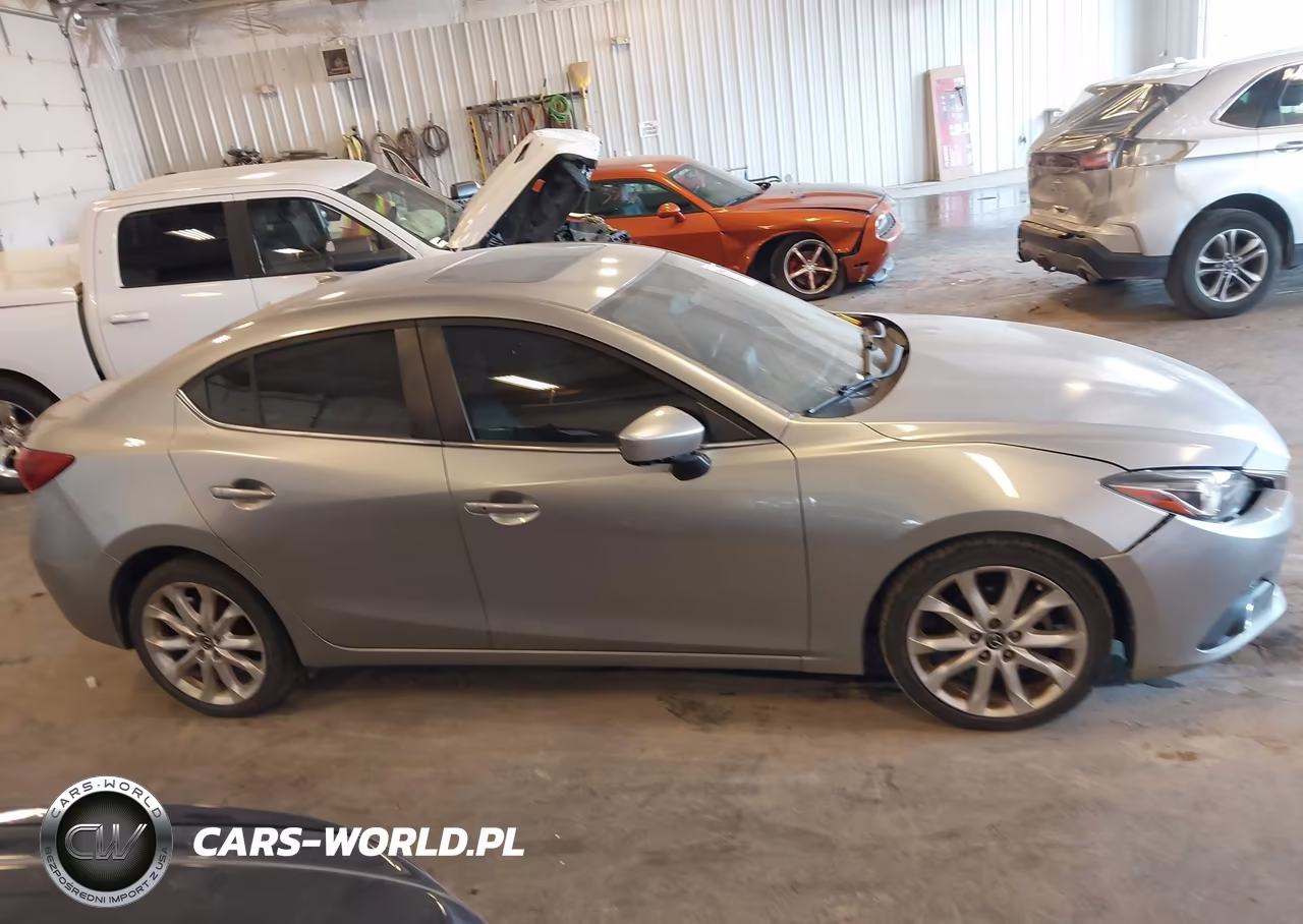 2015 Mazda Mazda3 S Grand Touring VIN:JM1BM1W34F1230714 - 13