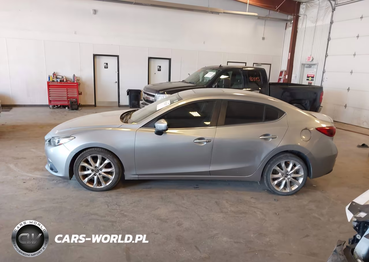 2015 Mazda Mazda3 S Grand Touring VIN:JM1BM1W34F1230714 - 14