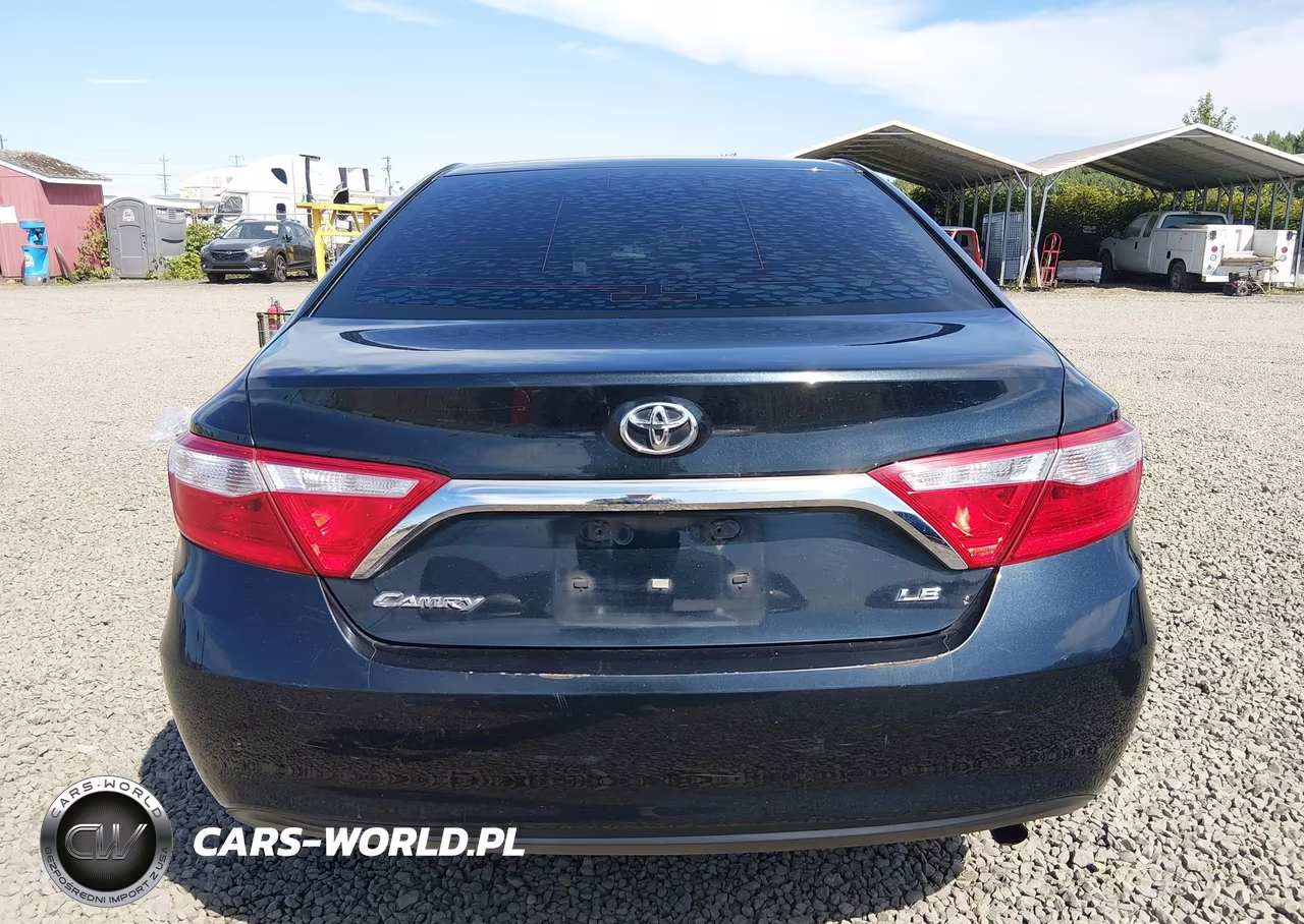 2016 Toyota Camry Le VIN:4T4BF1FK3GR536645 - 16