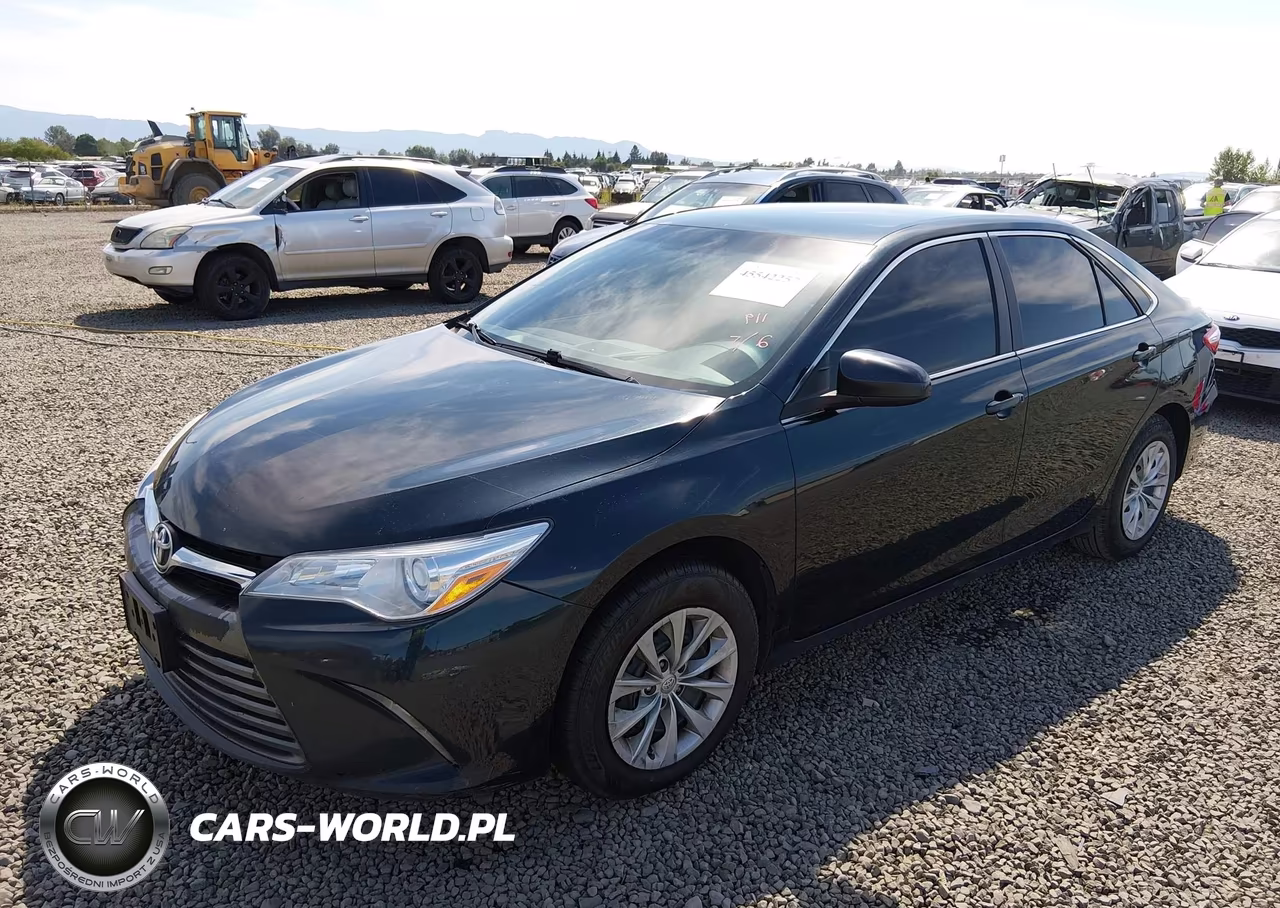 2016 Toyota Camry Le VIN:4T4BF1FK3GR536645 - 2