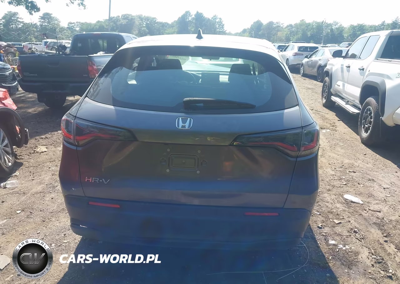 2025 Honda Hr-V Awd Lx VIN:3CZRZ2H35SM756828 - 16