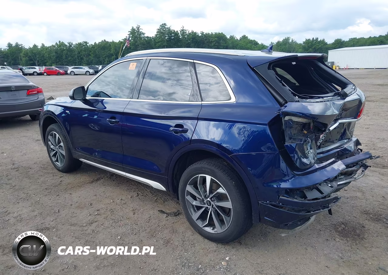 2024 Audi Q5 Premium 45 Tfsi S Line Quattro VIN:WA1GAAFY1R2135787 - 3
