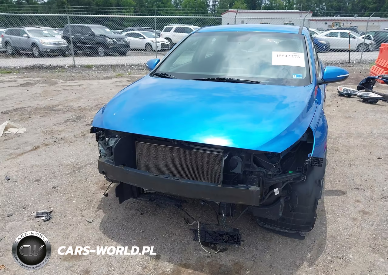 2018 Hyundai Elantra Gt VIN:KMHH35LE9JU022163 - 6