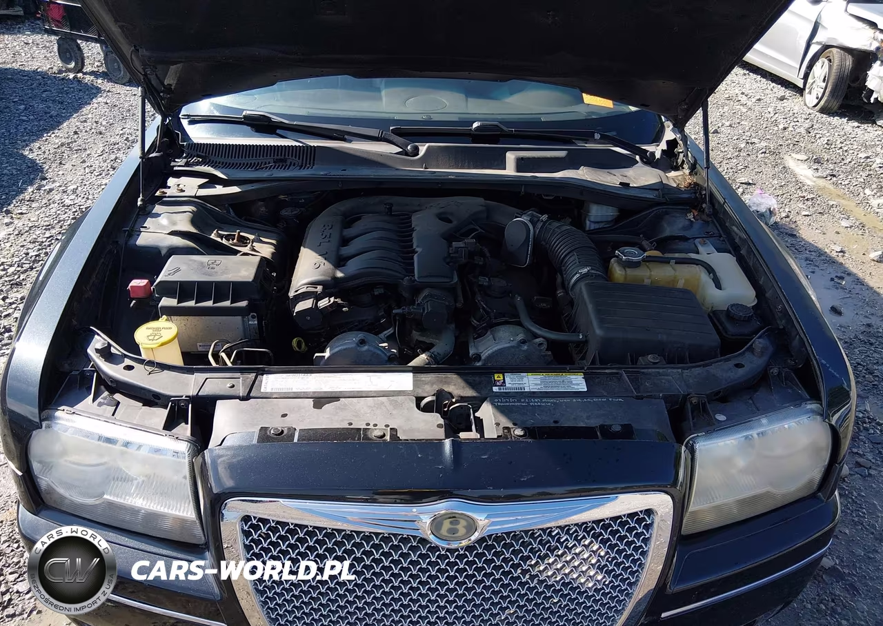 2007 Chrysler 300 Touring VIN:2C3LK53GX7H790477 - 10