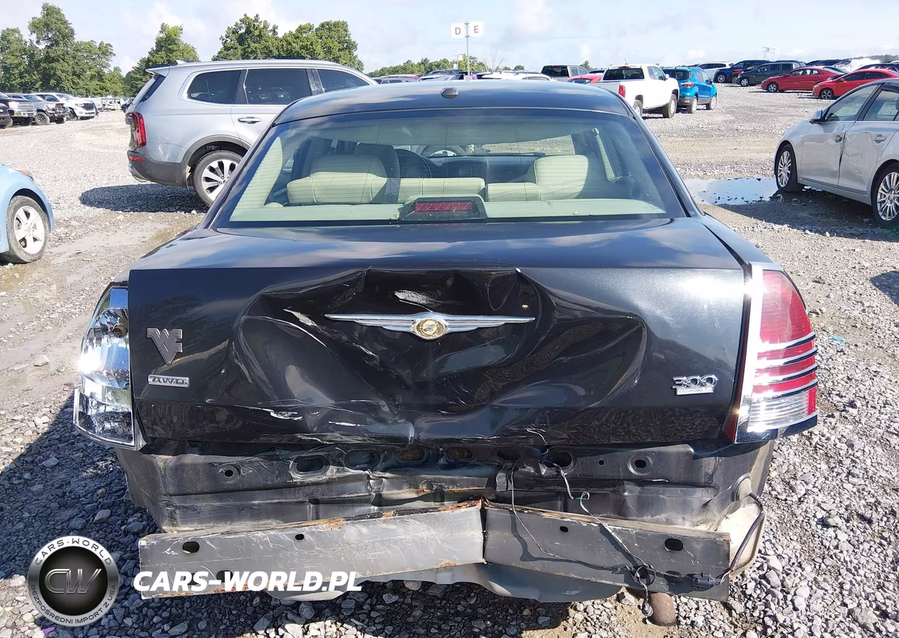 2007 Chrysler 300 Touring VIN:2C3LK53GX7H790477 - 16