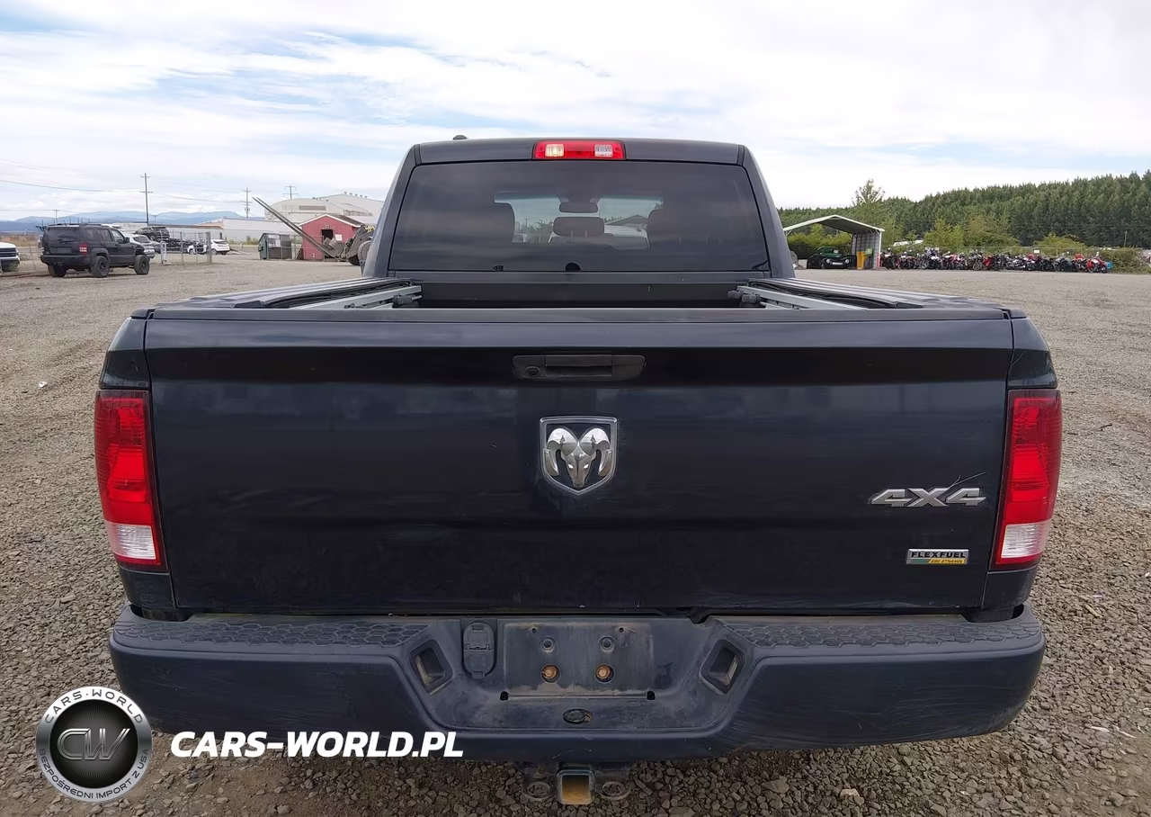 2019 Ram 1500 Classic Tradesman 4X4 6'4 Box VIN:1C6RR7FGXKS658644 - 21