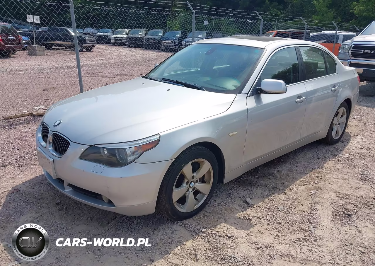 2007 BMW 525Xi VIN:WBANF335X7CW71226 - 2