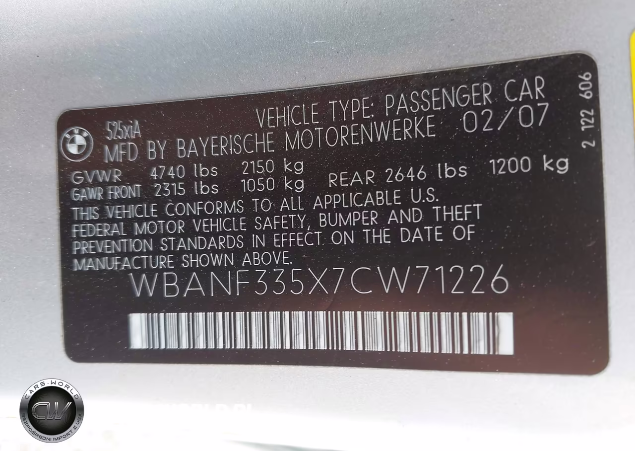 2007 BMW 525Xi VIN:WBANF335X7CW71226 - 9