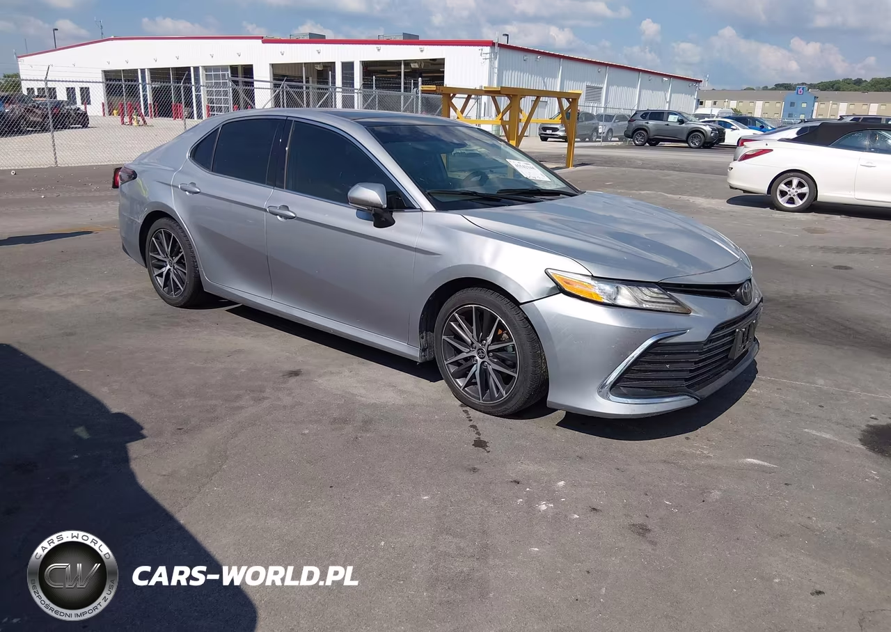 2021 Toyota Camry Xle Awd – zdjęcie 1 z 16