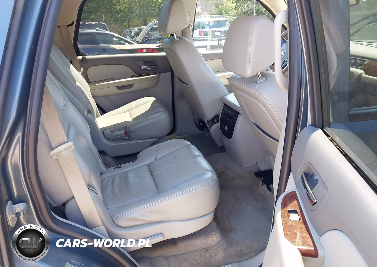 2008 Chevrolet Tahoe Lt VIN:1GNFK13018J180768 - 8