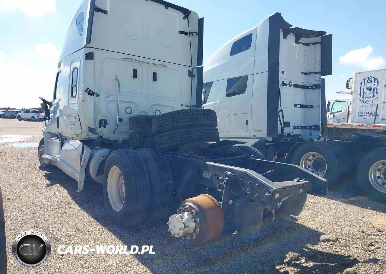 2022 Freightliner New Cascadia 126 VIN:3AKJHHDR4NSNB0774 - 3