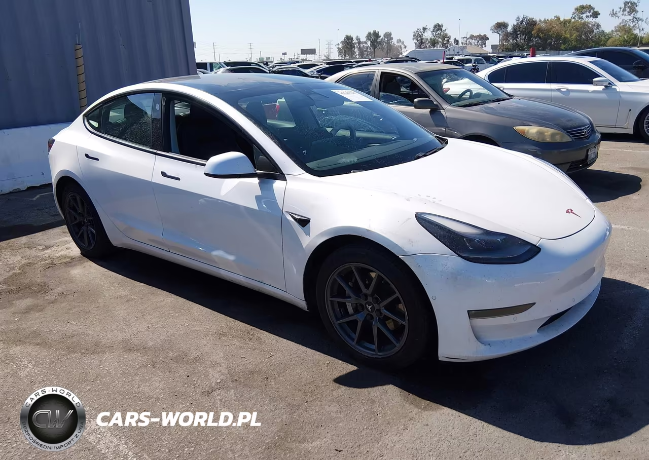 2021 Tesla Model 3 Long Range Dual Motor All-Wheel Drive – zdjęcie 1 z 18