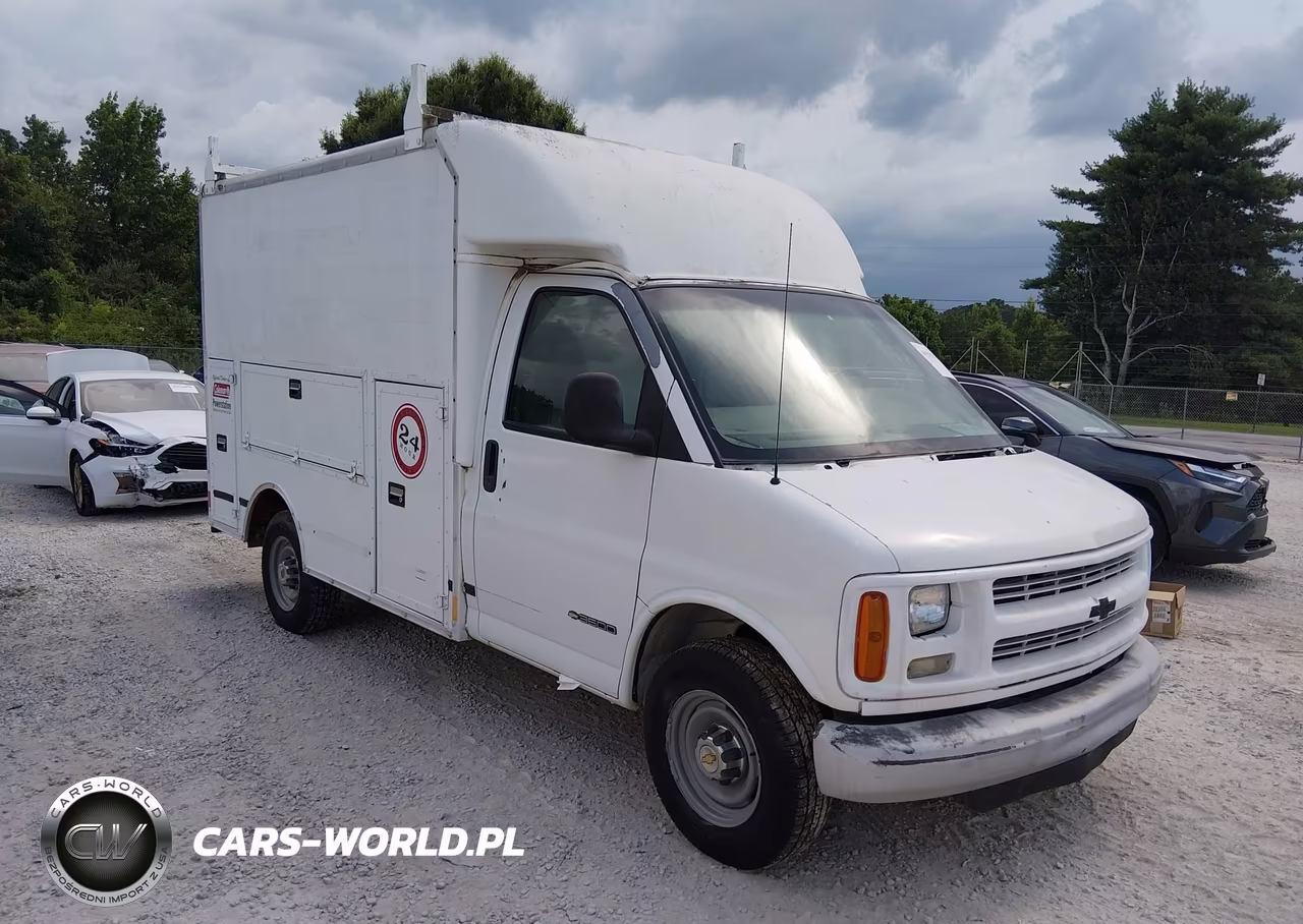 2000 Chevrolet Express Comm Cutaway