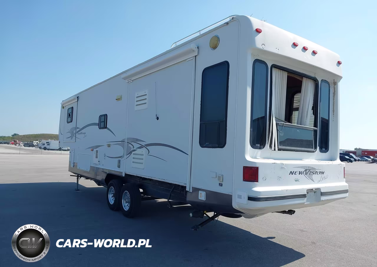 2003 Kz 3558Px3 Ne VIN:4EZFS352X3S082035 - 3