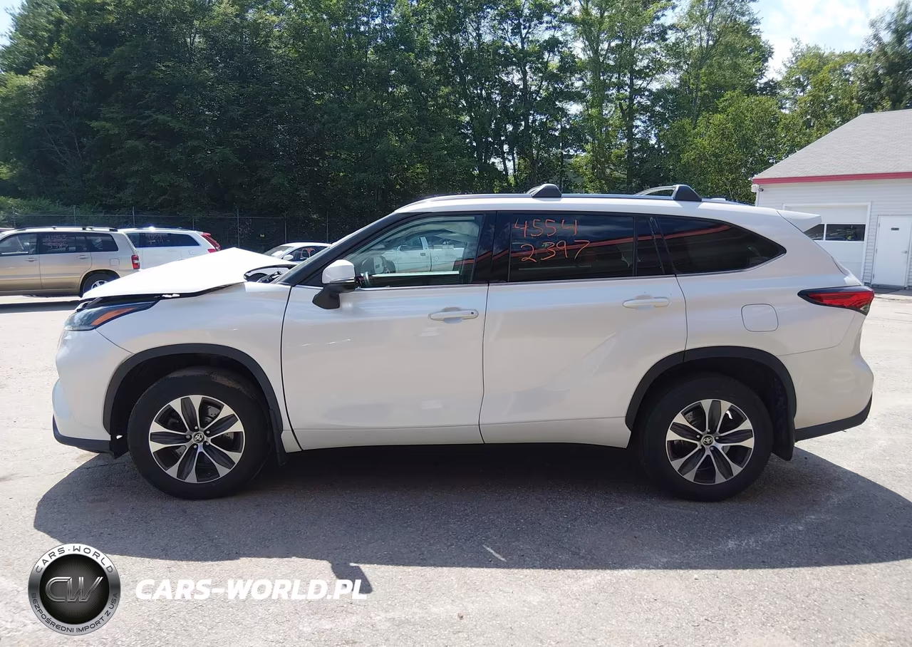 2021 Toyota Highlander Xle VIN:5TDGZRBH8MS543224 - 14