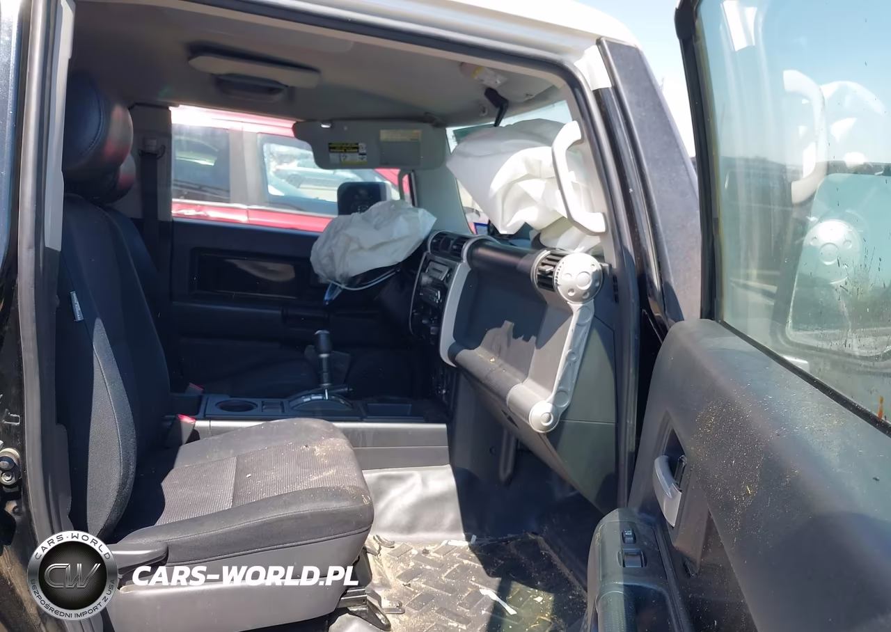 2007 Toyota Fj Cruiser VIN:JTEZU11F270006215 - 5