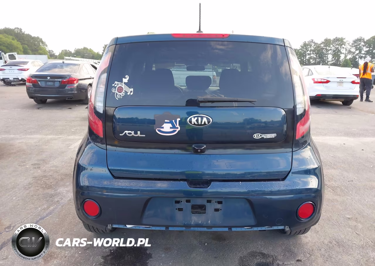 2019 Kia Soul + VIN:KNDJP3A5XK7013439 - 16