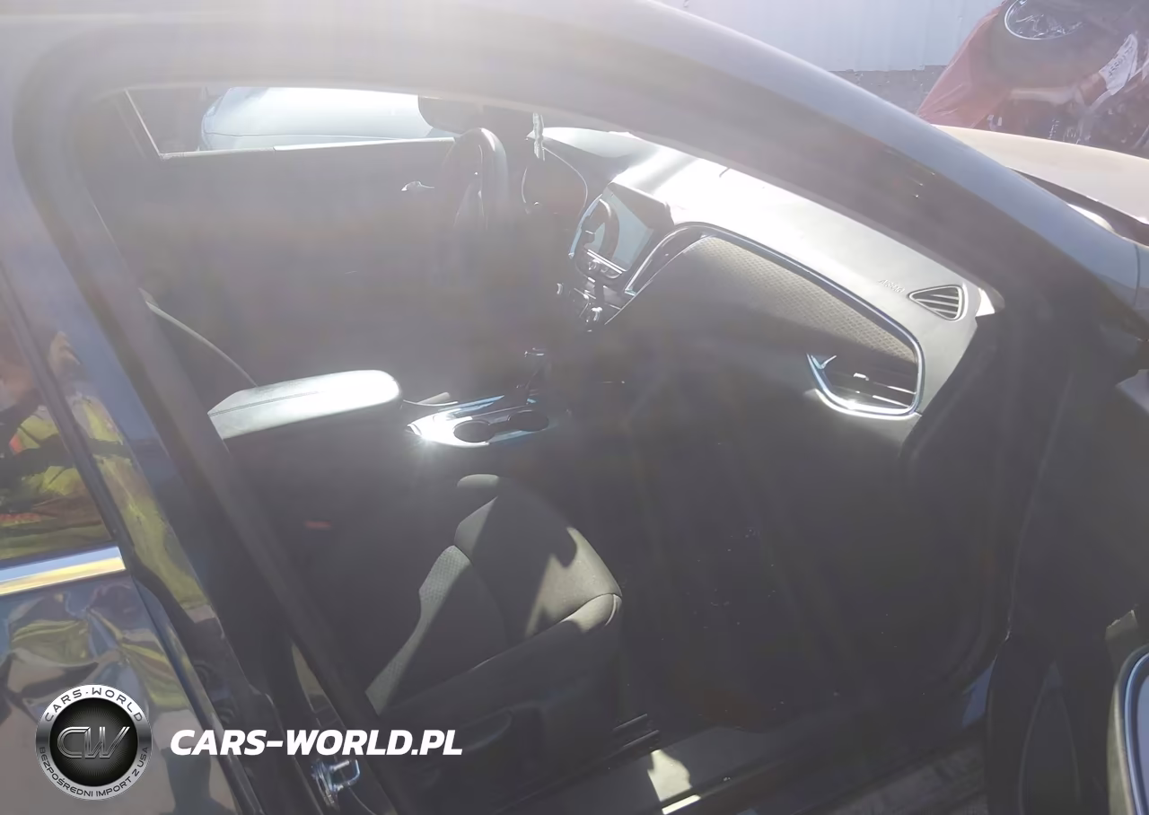 2019 Chevrolet Malibu Lt VIN:1G1ZD5ST2KF109763 - 5