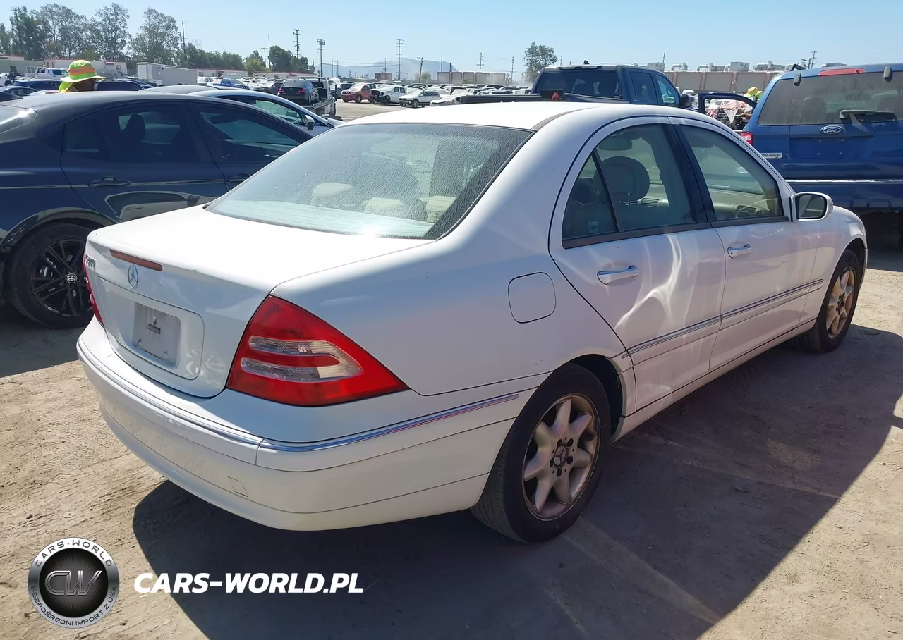 2003 Mercedes-Benz C 240 VIN:WDBRF61J53E012876 - 4