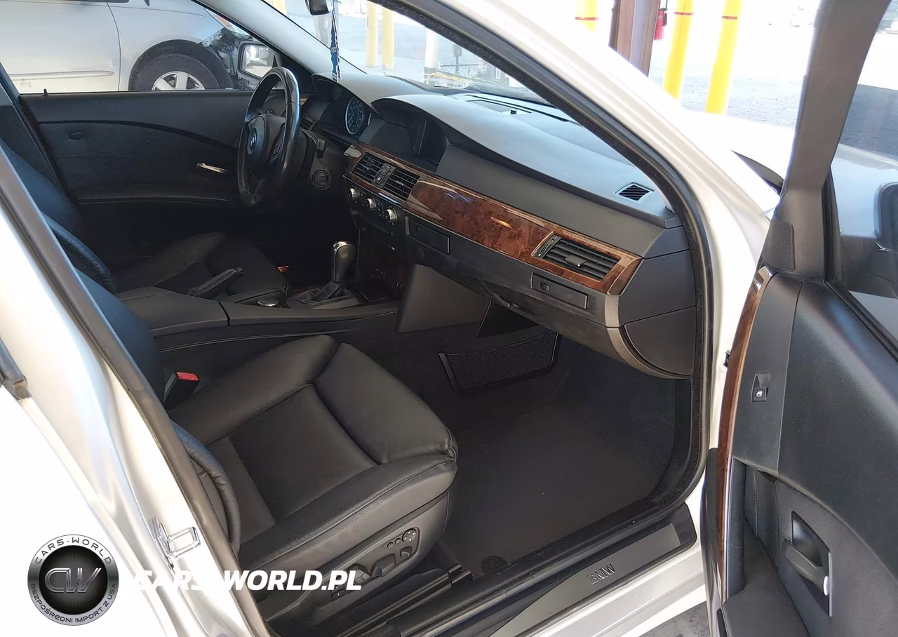 2007 BMW 550I VIN:WBANB535X7CP08475 - 5